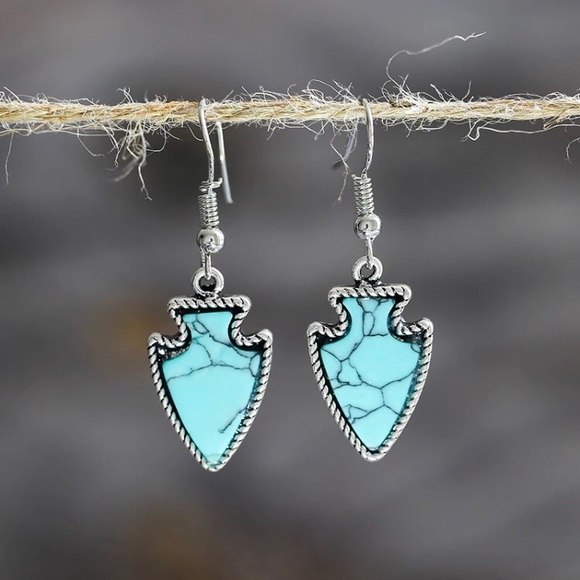 Jewelry - Retro Arrow Dangle Blue Resin Stone Earrings